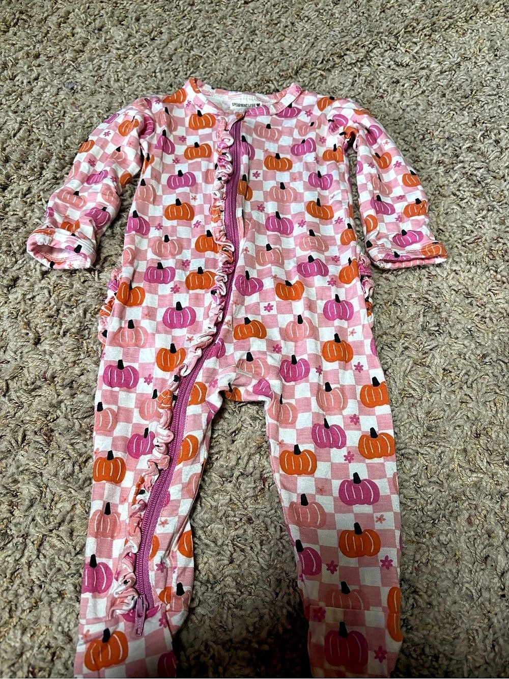 Spearmint Love Pumpkin Print Checkered Footie Baby 3-6M
